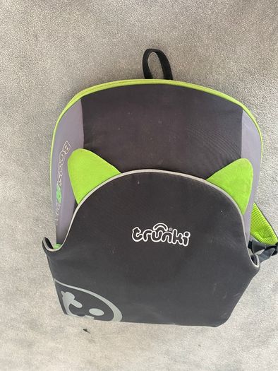 Boosta pak Travel car seat