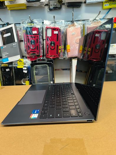 Huawei MateBook X Pro Laptop 14.2 inch, i7 11th Gen, 16GB RAM, 1TB SSD, Windows 11 Pro, Touch