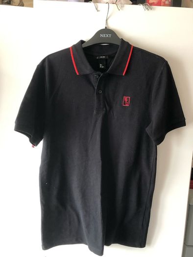 Mens teeshirt size S