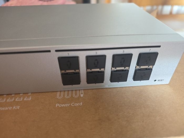 Unifi Aggregation ( AGG ) Switch G2
