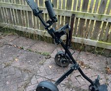 Golf trolley