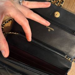 Chanel Wallet on Chain authentic