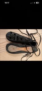 Irish dancing shoes , girls