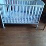 babies cot Image 4