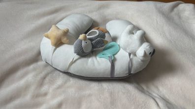 Nuby tummy time baby pillow