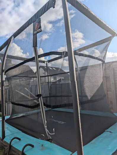 Trampoline