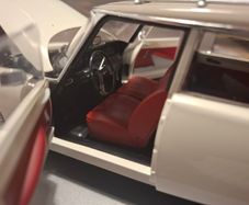 Citroen DS 21 Break 1970 White/Grey - Norev - 1:18 - New in Box