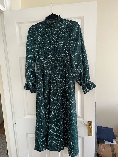 Elegant dress in dots