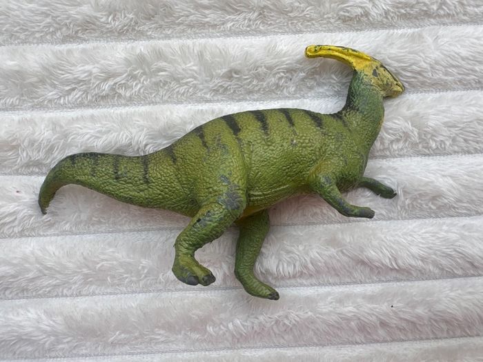 1988 Carnegie Collection Safari Parasaurolophus Dinosaur approx. 12.5 cm. Used Please see photos