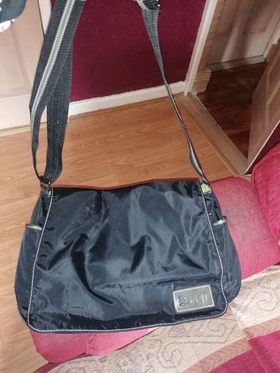 beautiful new Esprit bag