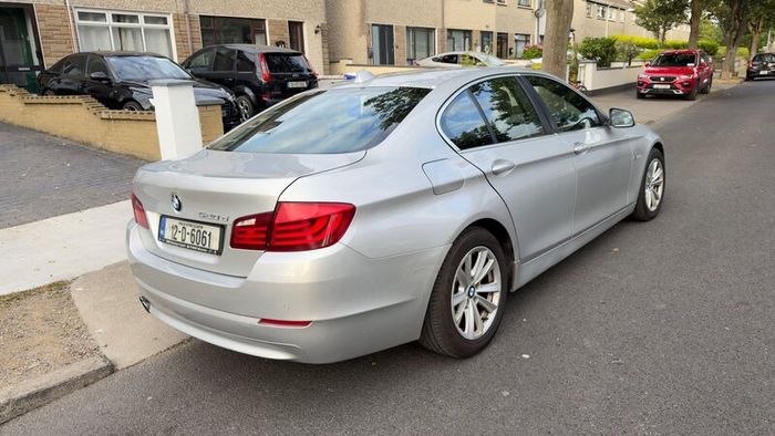 BMW 5-Series 2012