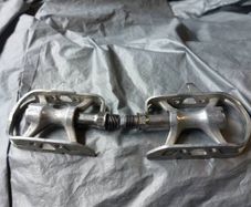 sks pedals