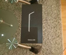 Samsung Galaxy S25 5G 256GB IRISH