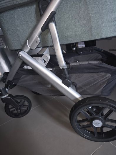 Fantastic Condition Uppababy Vista V2