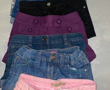 Assorted sizes girls shorts starting age (6-7,8-9,9-10) bundle deal for all of them