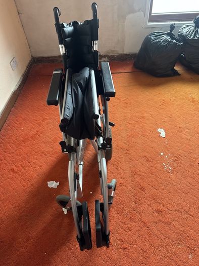 Wheelchair . Free To Go