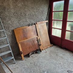 Antique bed frame 4'6"