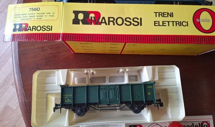 Rivarossi 7001 Italian Passenger Train  O Gauge