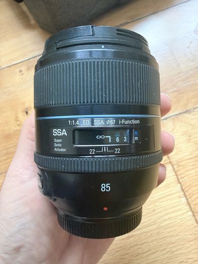 Samsung NX 85mm f/1.4 ED SSA i-Function Lens