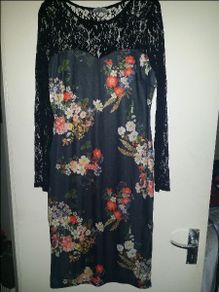 Beautiful brand new  midi dress with lace F&F size UK14 EUR42 Postage included