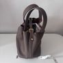 Luxury style Bucket bag Image 2