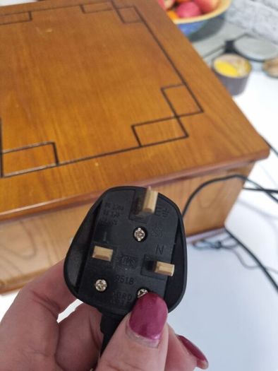 Retro Radio and Record Player