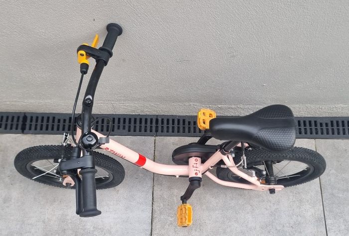 Btwin Bike 14inch Pink