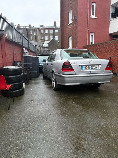 Mercedes c180 classic manual