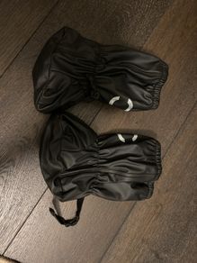 Mikk line snow booties.