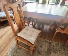 Dining Table and 6 chairs