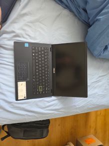 ASUS Vivobook Laptop E410MA