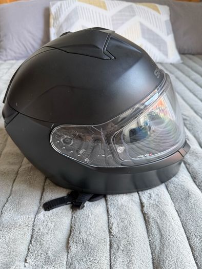 Shark Helmet with pin lock
