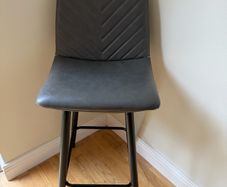 Barstool