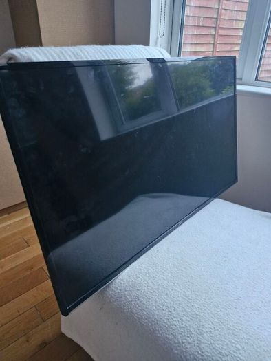 40" Smart TV