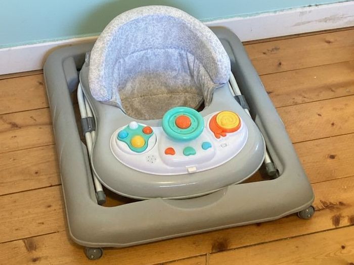 Babylo Baby Activity Walker | Great Condition