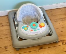Babylo Baby Activity Walker | Great Condition