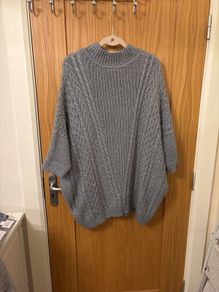 Women's jumper size 20