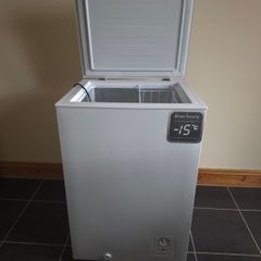 Essentials Chest Freezer