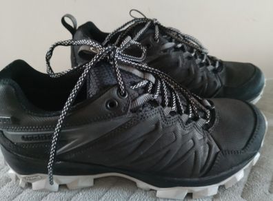 Merrell Women's Thermo Black Trail Hiking Boots