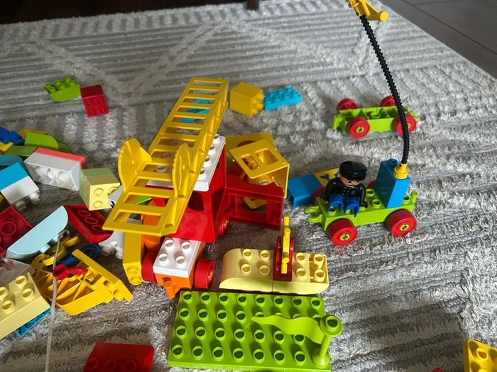 Box of duplo