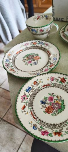 3 Set of bon chaina 2 set Set of Trio Antique (1913) Copeland Spode -Chinese Rose- Cup, Saucer and side plate 20.00E.each ,the thired one Copeland Spode -Chinese Rose-  Saucer and side plate with Suop bowl Royal Cauldon -Victoria- 1930 20.00E.