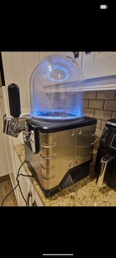 Blade beer machine