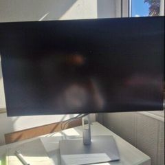 Dell Ultrasharp 27" monitor