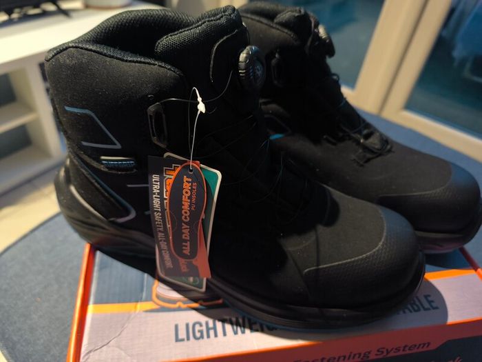 Workboots