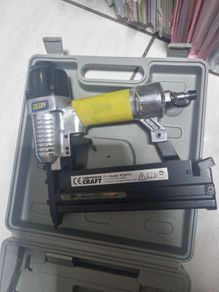 Air power staple gun