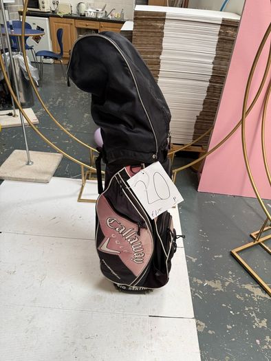 set golf clubs