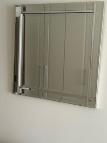 Mirror 24" x 24"