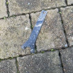 grinder key
