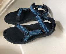 Teva sandals (size 38/39)