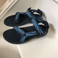 Teva sandals (size 38/39)